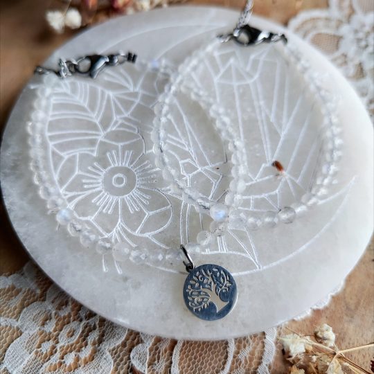 Moonstone zapestnica